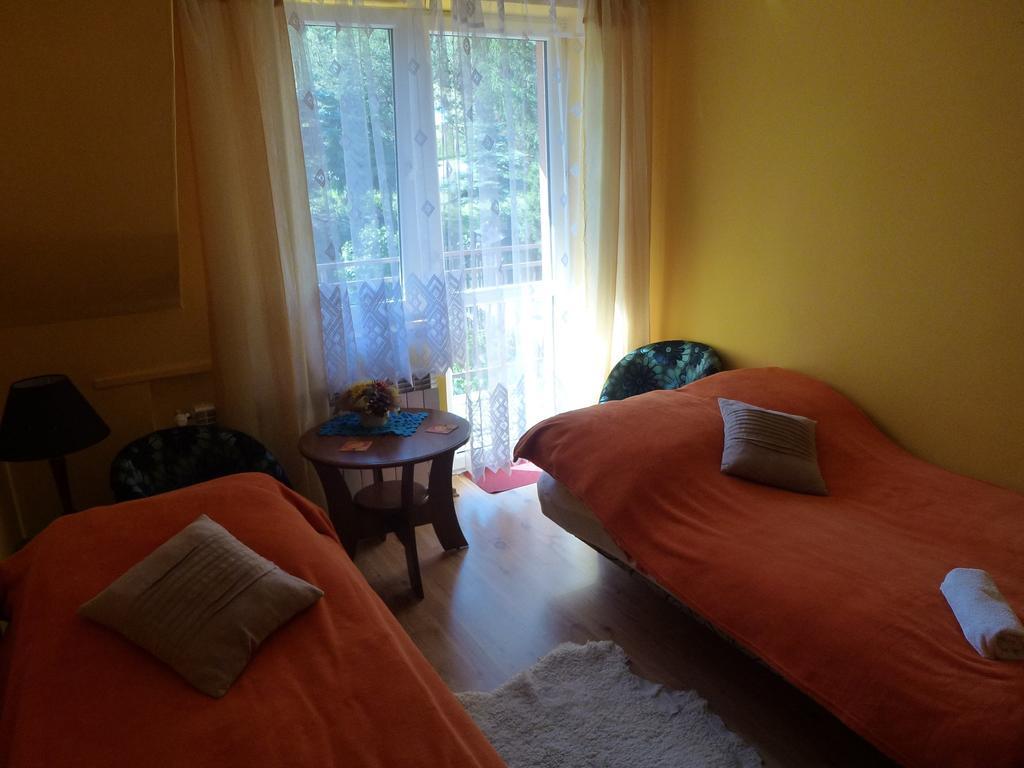 Pokoje Goscinne Vida Krynica Zdroj Δωμάτιο φωτογραφία