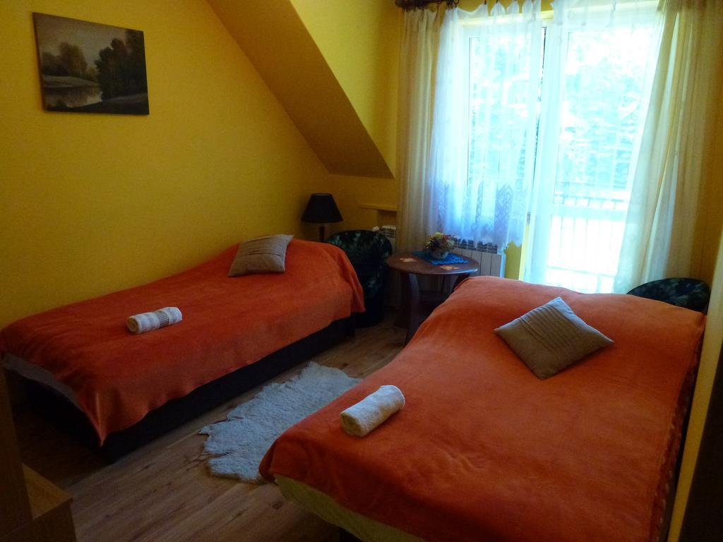 Pokoje Goscinne Vida Krynica Zdroj Δωμάτιο φωτογραφία